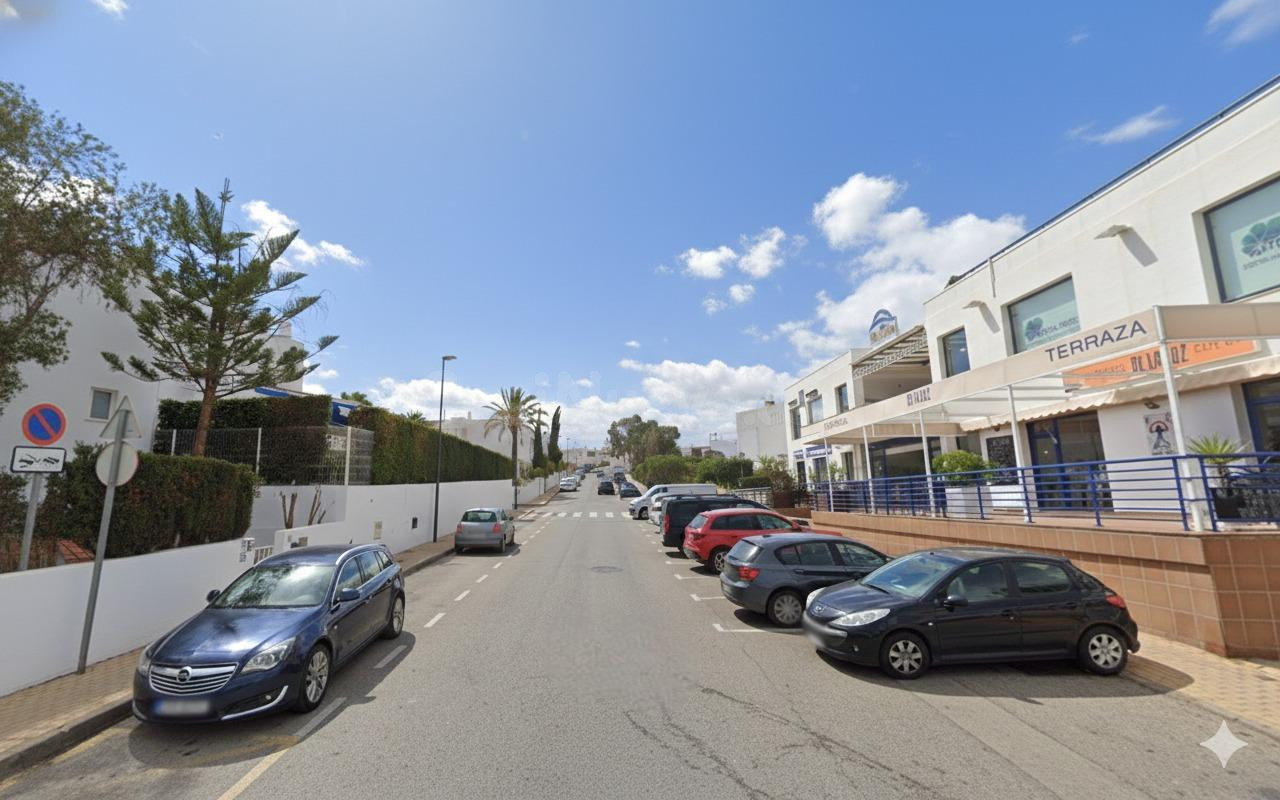 ADOSADO EN VENTA EN MOJACAR
