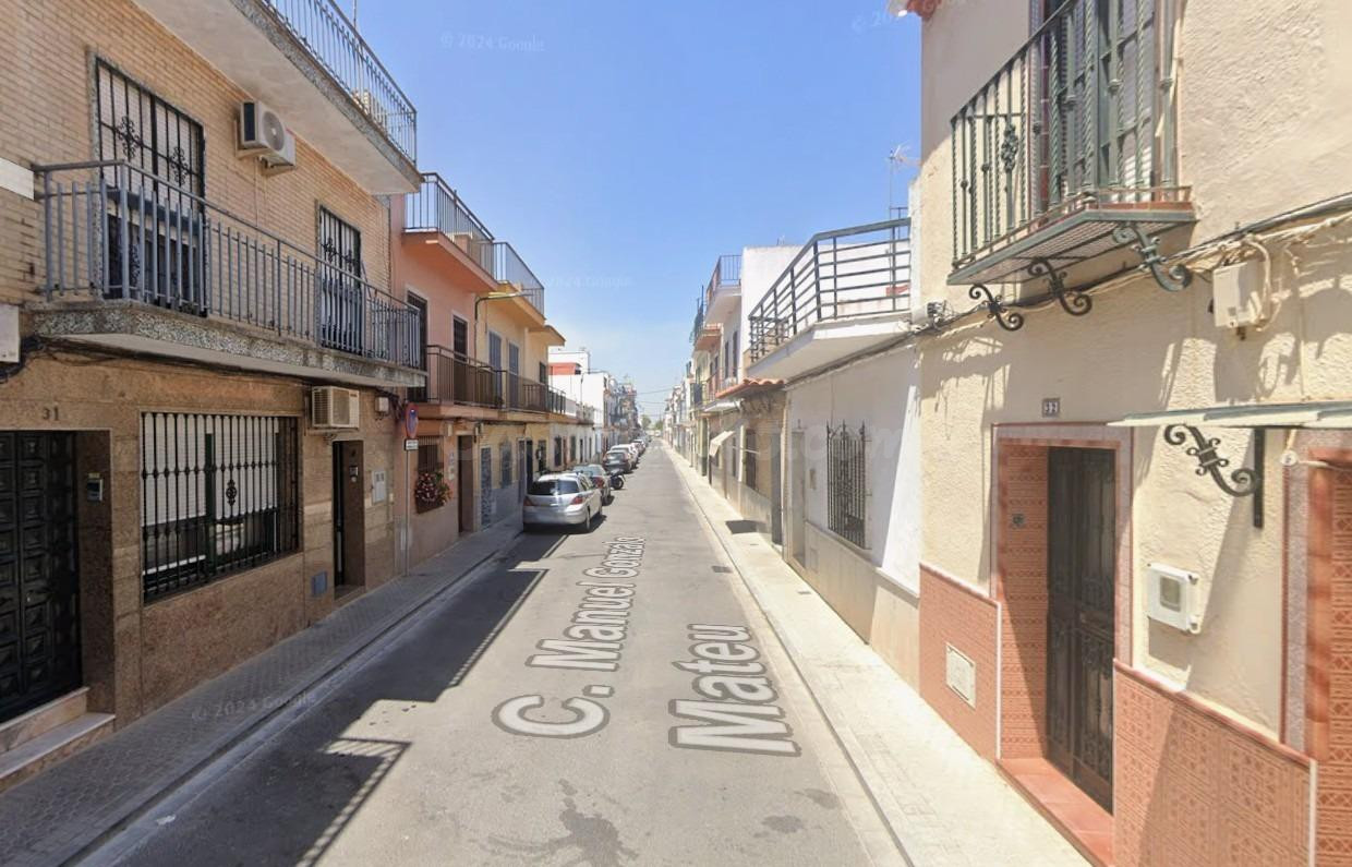 PISO EN VENTA EN SEVILLA. ACTIVO INMOBILIARIO SIN POSESIÓN, NO VISITABLE.