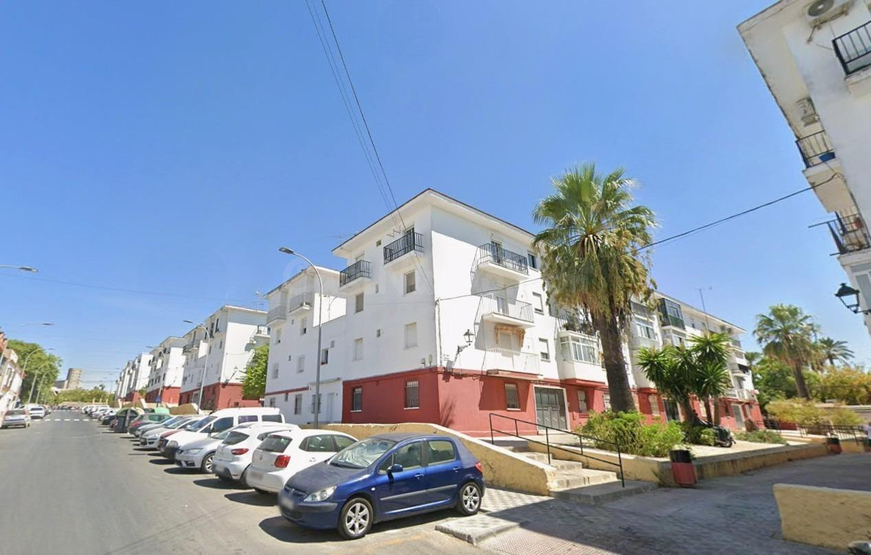 VENTA DE PISO EN UTRERA. ACTIVO INMOBILIARIO SIN POSESIÓN, NO VISITABLE.