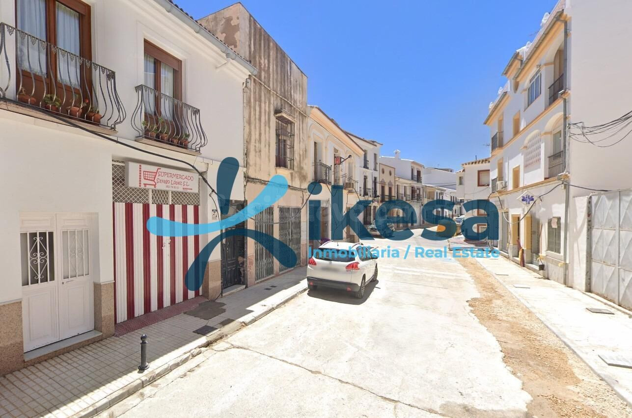 Venta de Piso en Teba, Málaga.
