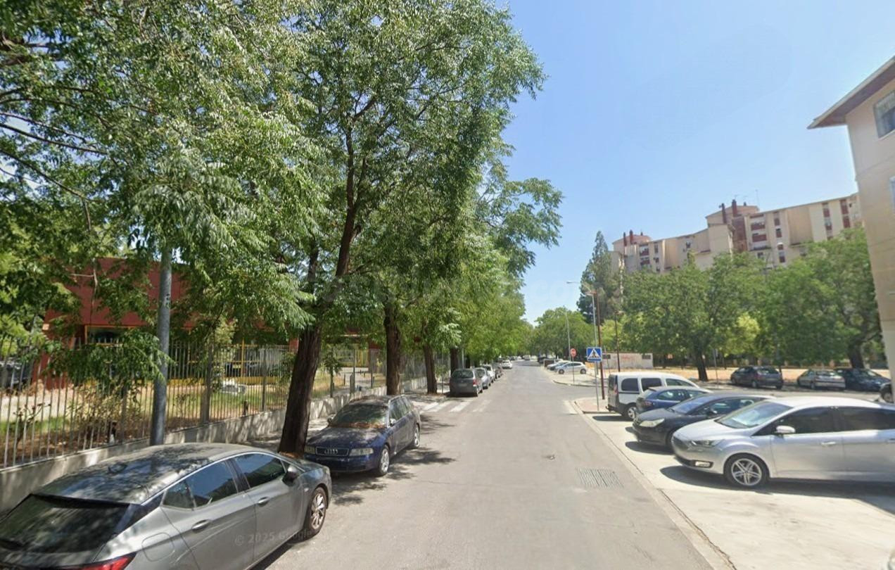 PISO EN VENTA EN SEVILLA. Activo inmobiliario SIN POSESIÓN, NO VISITABLE.