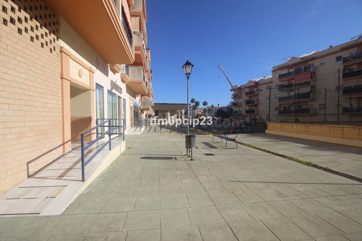 Local comercial 191m² en venta - Costa Del Sol