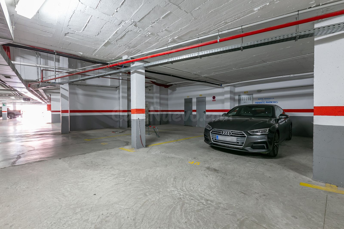 Parking 11m² en venta - Costa del Sol