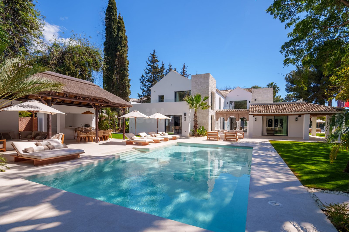 Chalet 5 habitaciones 983m² en venta - Marbella