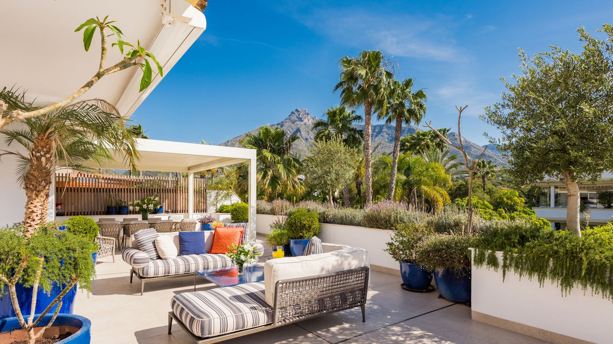 Ático 4 habitaciones 253m² en venta - Marbella