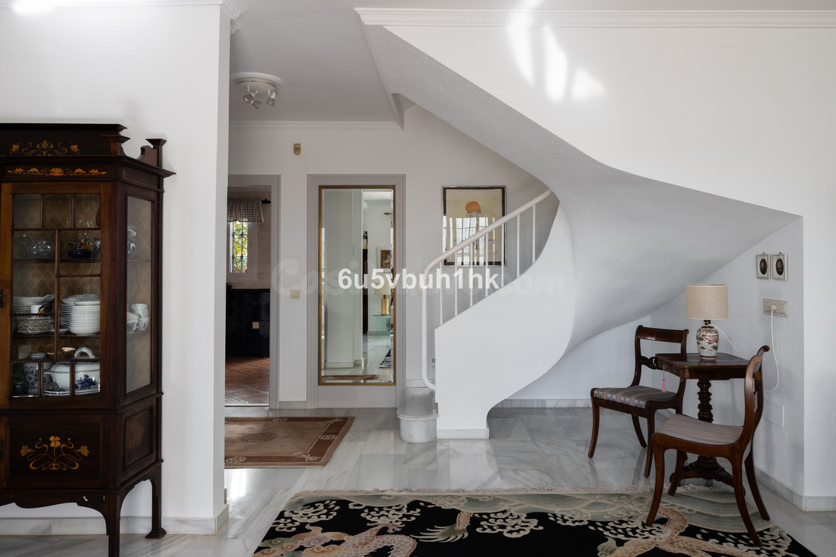 Chalet 4 habitaciones 366m² en venta - Riviera del sol