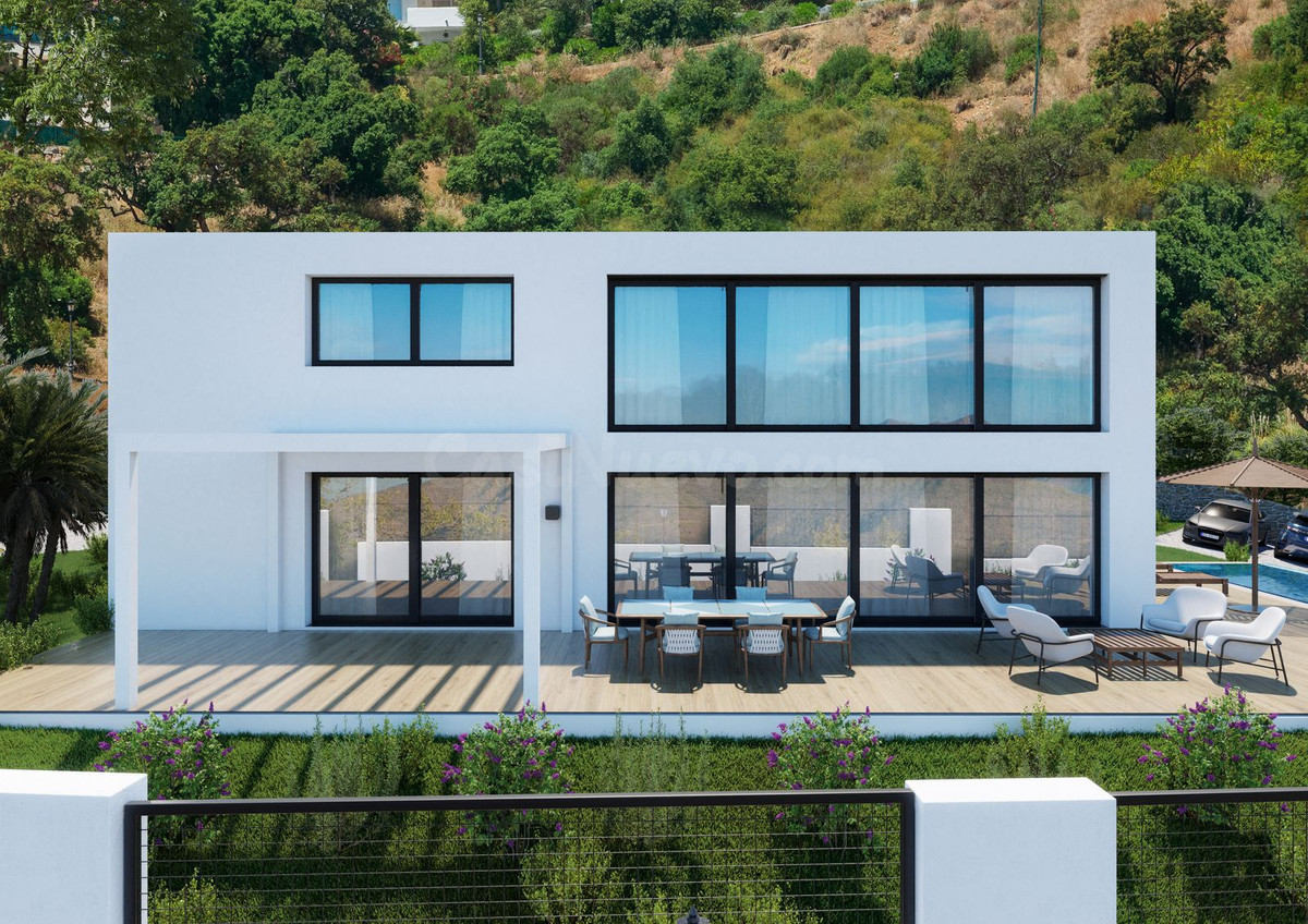 Chalet 4 habitaciones 328m² en venta - Marbella