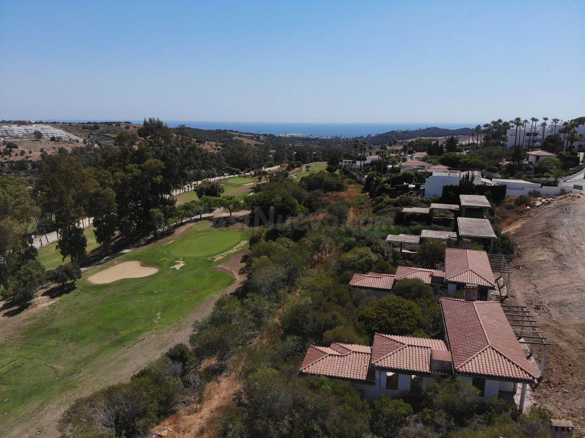 Terreno edificable primera línea golf Estepona Costa del Sol