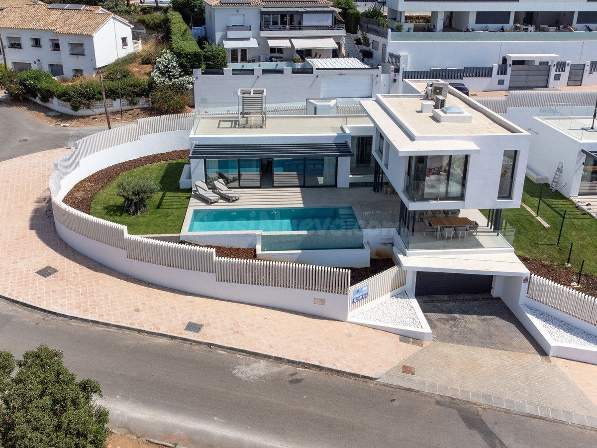 Chalet 4 habitaciones 337m² en venta - Riviera del sol