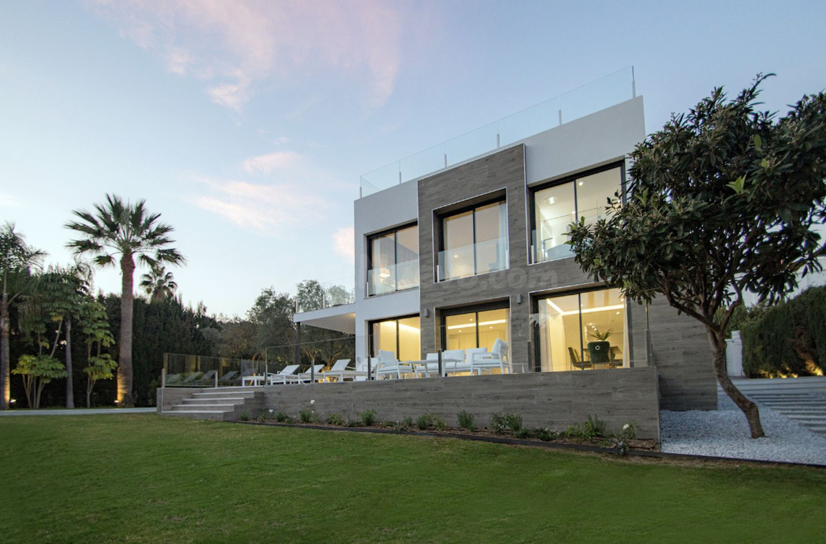 Chalet 5 habitaciones 506m² en venta - Marbella