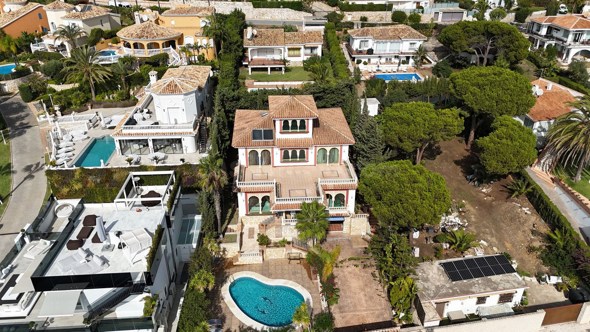 Chalet 8 habitaciones 481m² en venta - Riviera del sol