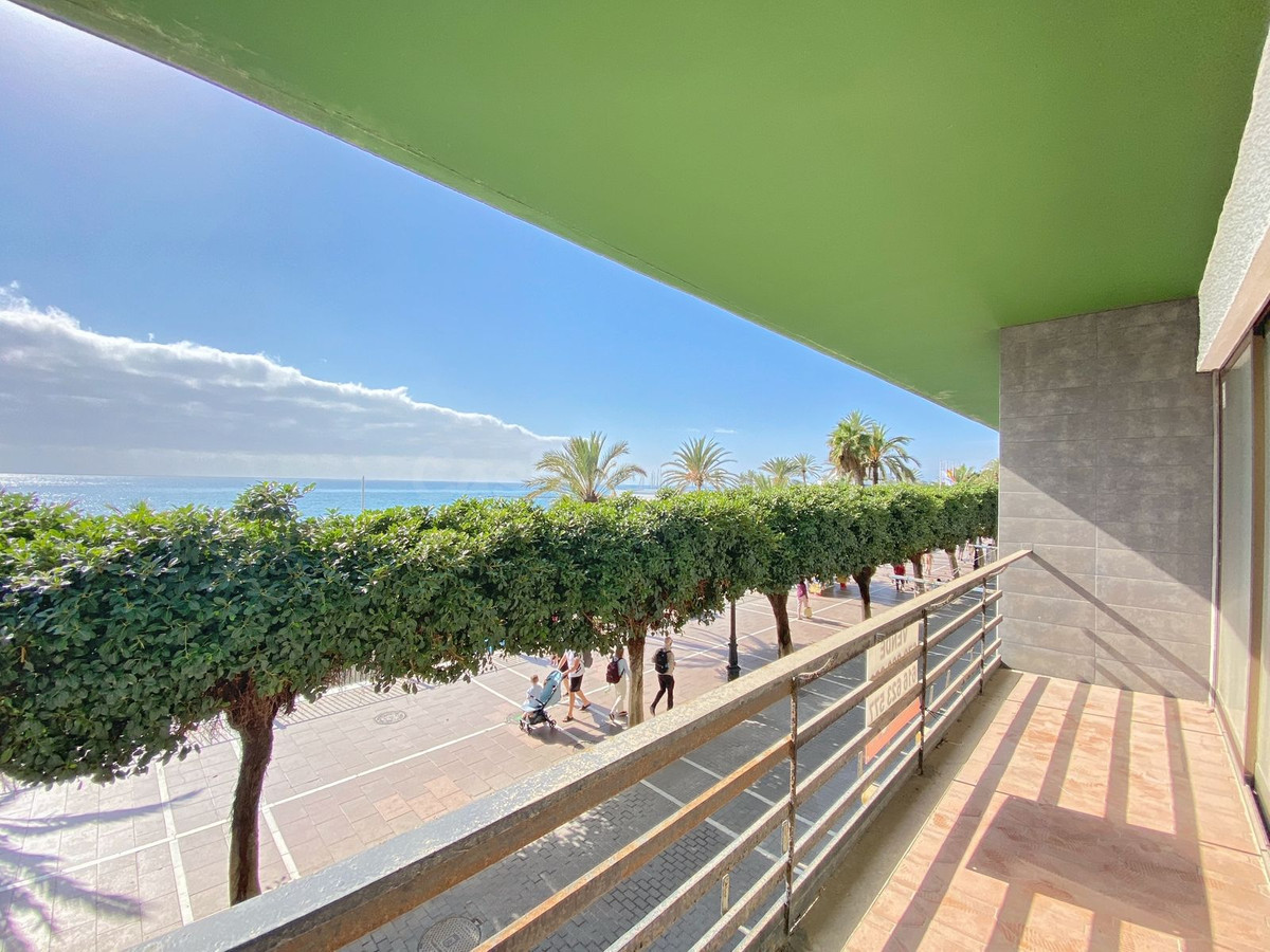 Oficina 9 habitaciones 343m² en venta - Marbella