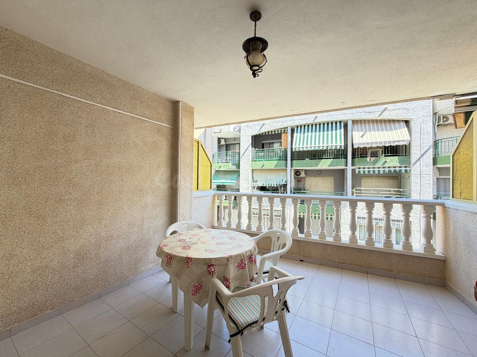 Apartamento 1 habitación 50m² en venta - Estacion de autobuses