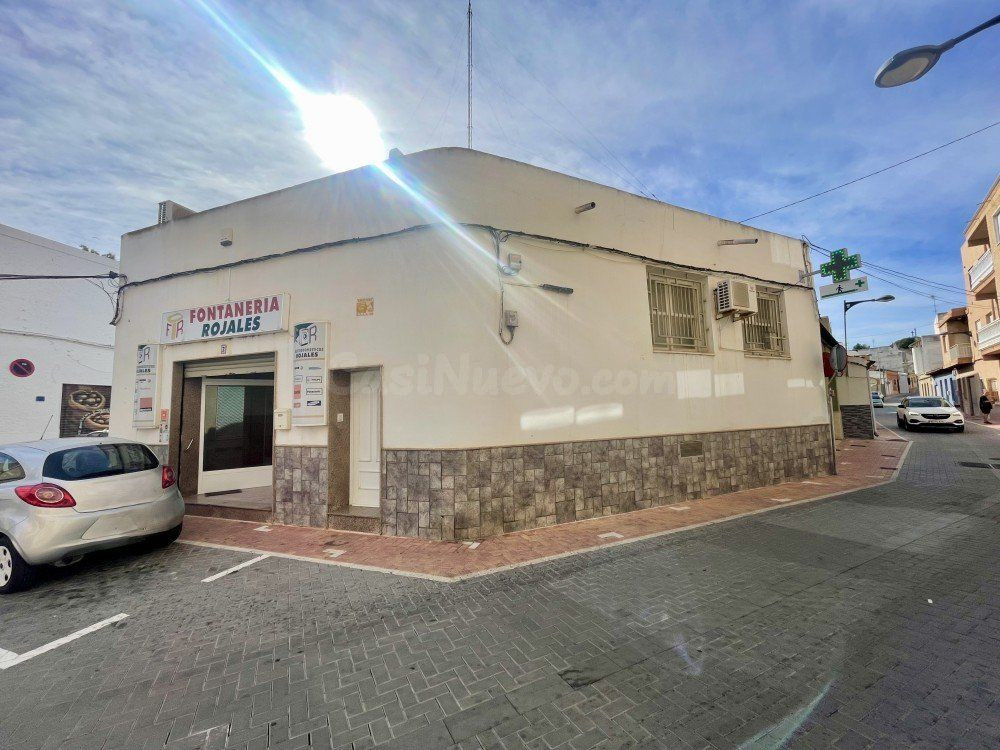 Piso 387m² en venta - Pueblo 5