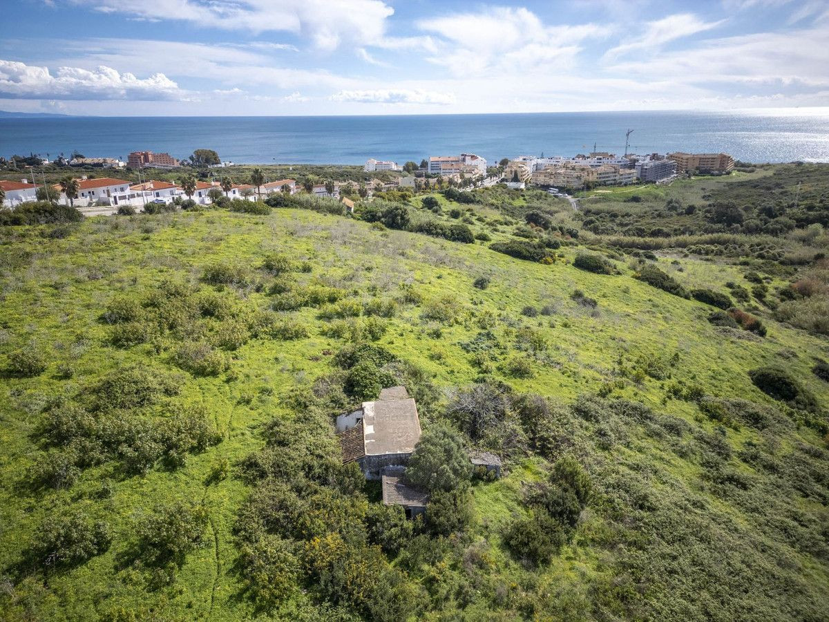 Parcela 120m² en venta - Puerto de la Duquesa
