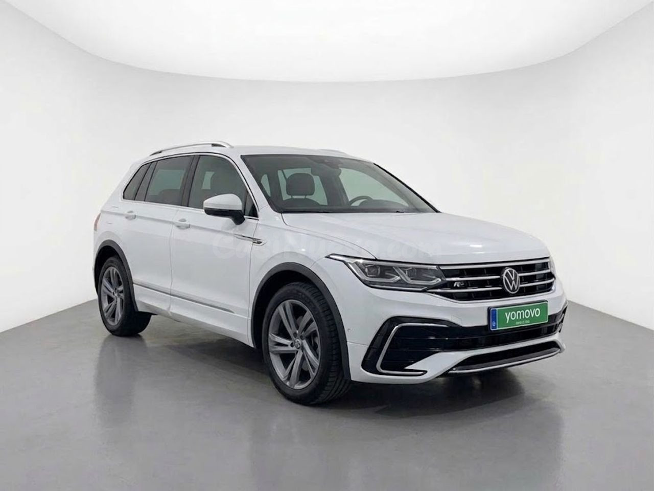 Volkswagen Tiguan ** TIGUAN 2.0 TDI 150 R-LINE DSG 5P (TECHO)