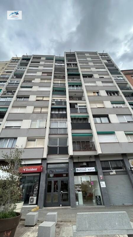 Venta de piso en Barbera del Valles (Barcelona)