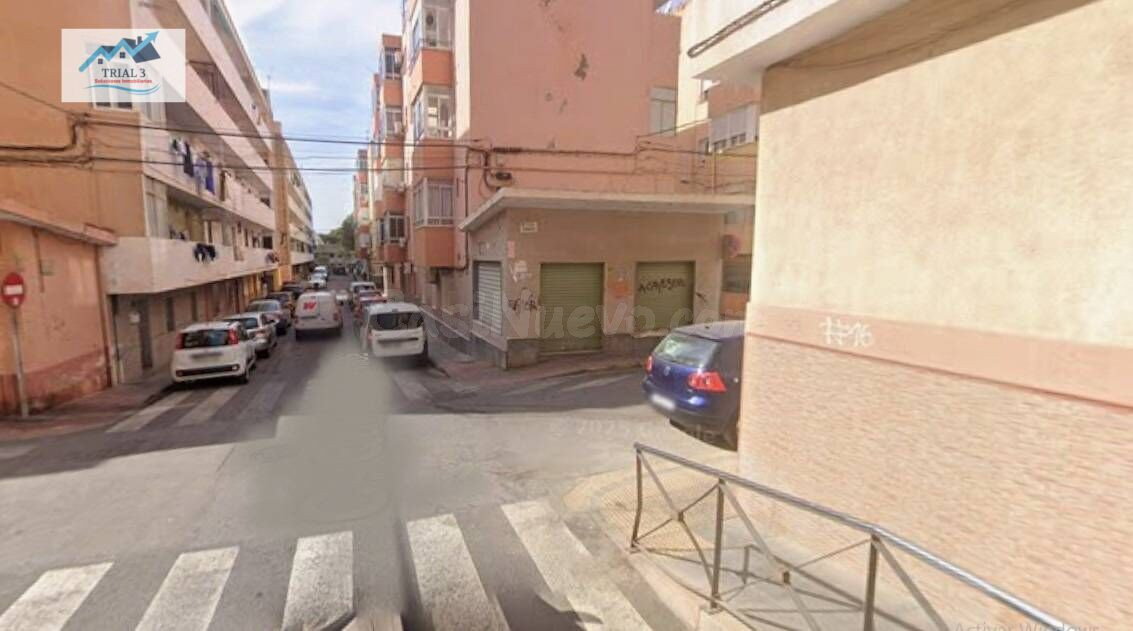 Venta 2 pisos en Almería