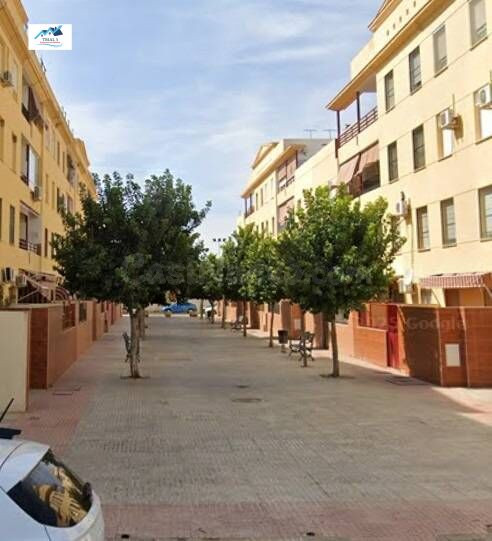 Venta Garaje en Lora del Río - Sevilla