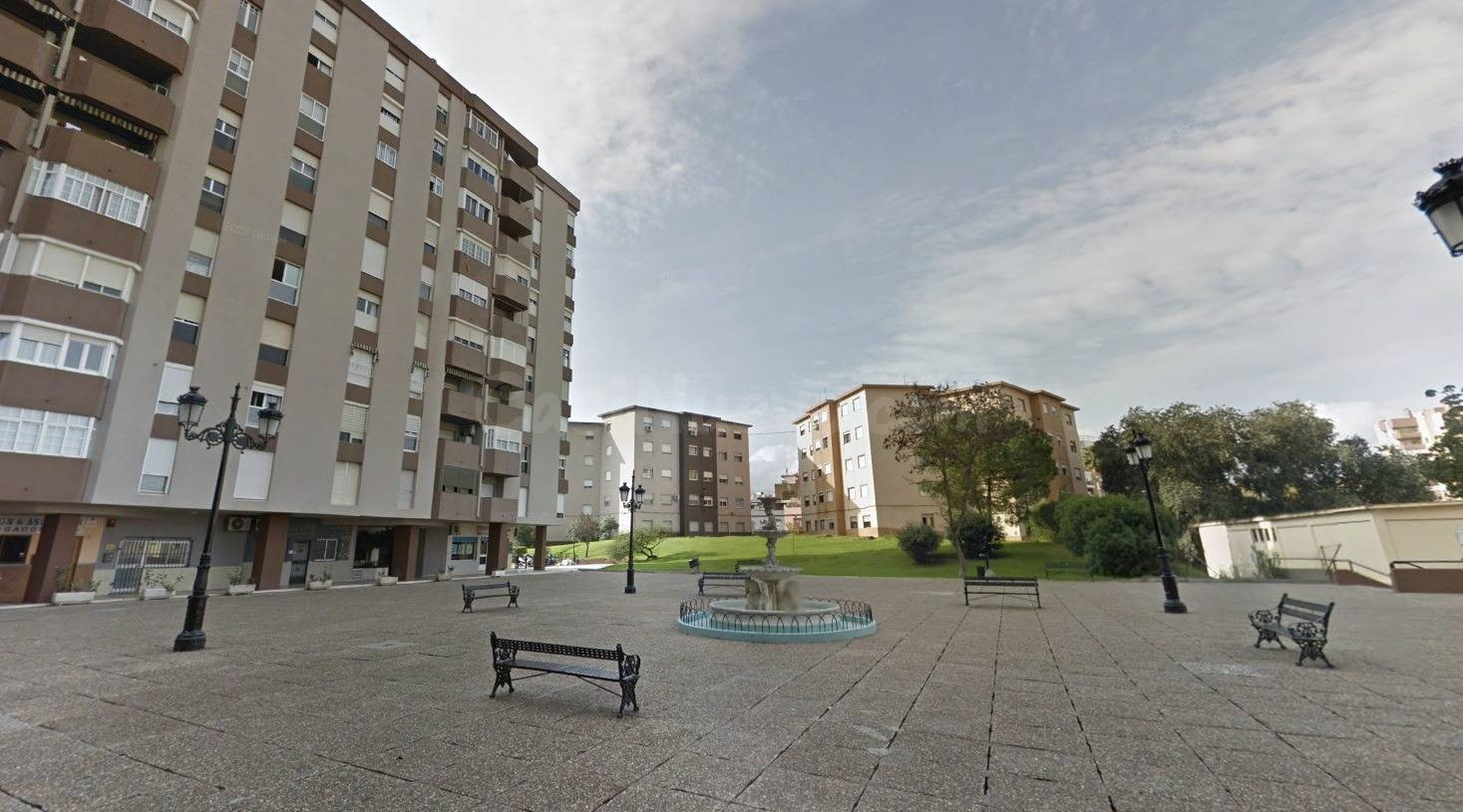Venta piso en Algeciras (Cádiz) - foto 2