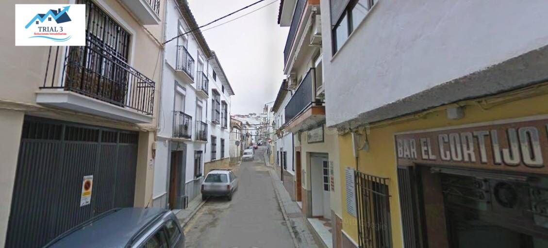Venta de piso en Antequera, Málaga.