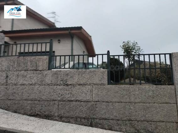 Venta de Finca Rústica en  Cachadas -Ponteareas (Pontevedra)