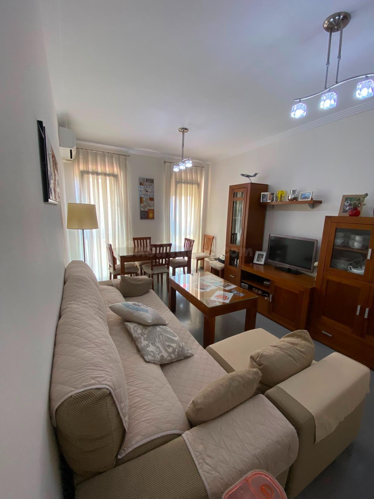 Se vende magnífico piso de VPO en Nuevo Bulevar de Mairena d - foto 3