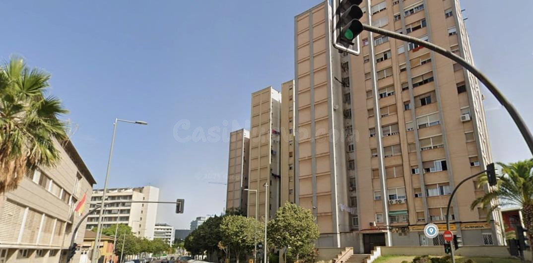 PISO EN CORNELLA DE LLOBREGAT