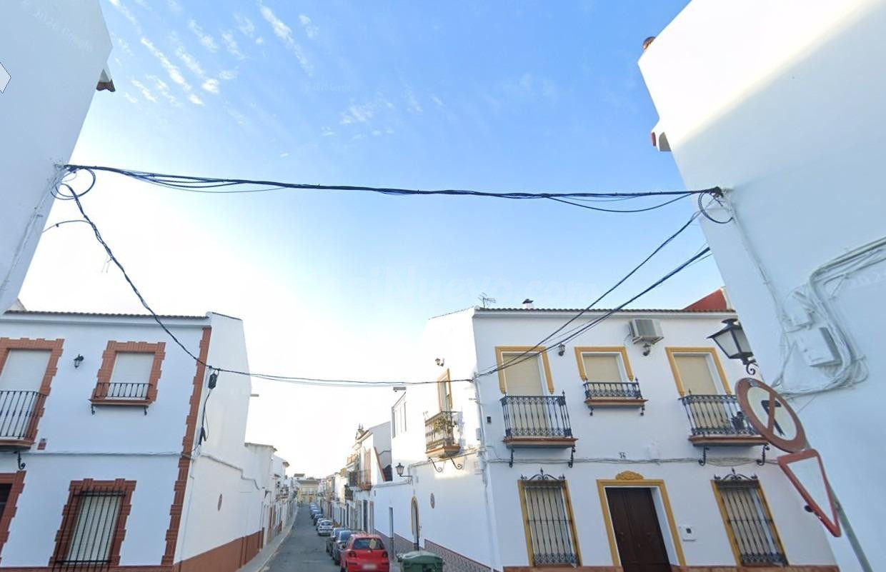 Adosado en venta en Rociana del Condado, Huelva. Activo inmobiliario SIN POSESIÓN, NO SE PUEDE VISITAR