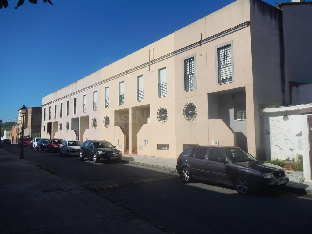Venta Chalet adosado (Sin Posesión) en Santiponce - Sevilla
