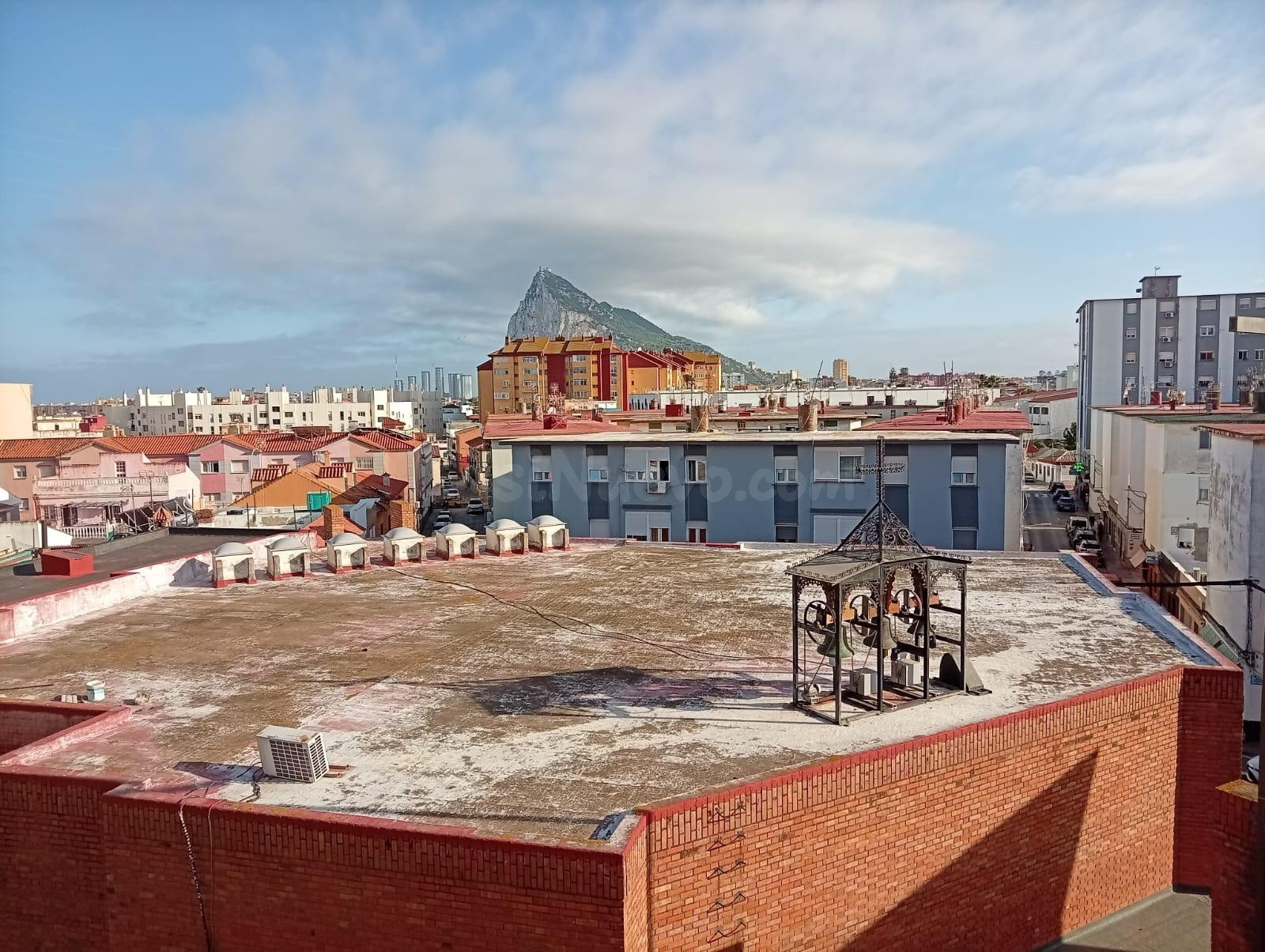 Piso en La Línea de la Concepción