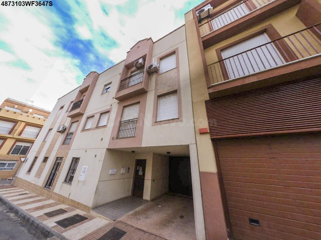 Se vende Plaza de Garaje sin Posesión en Roquetas de Mar