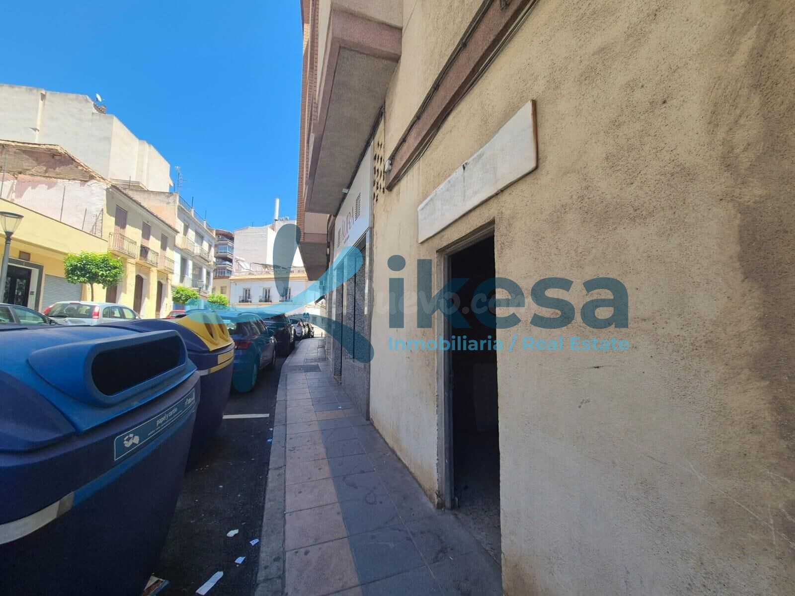 Se vende Local Comercial en la localidad de Motril