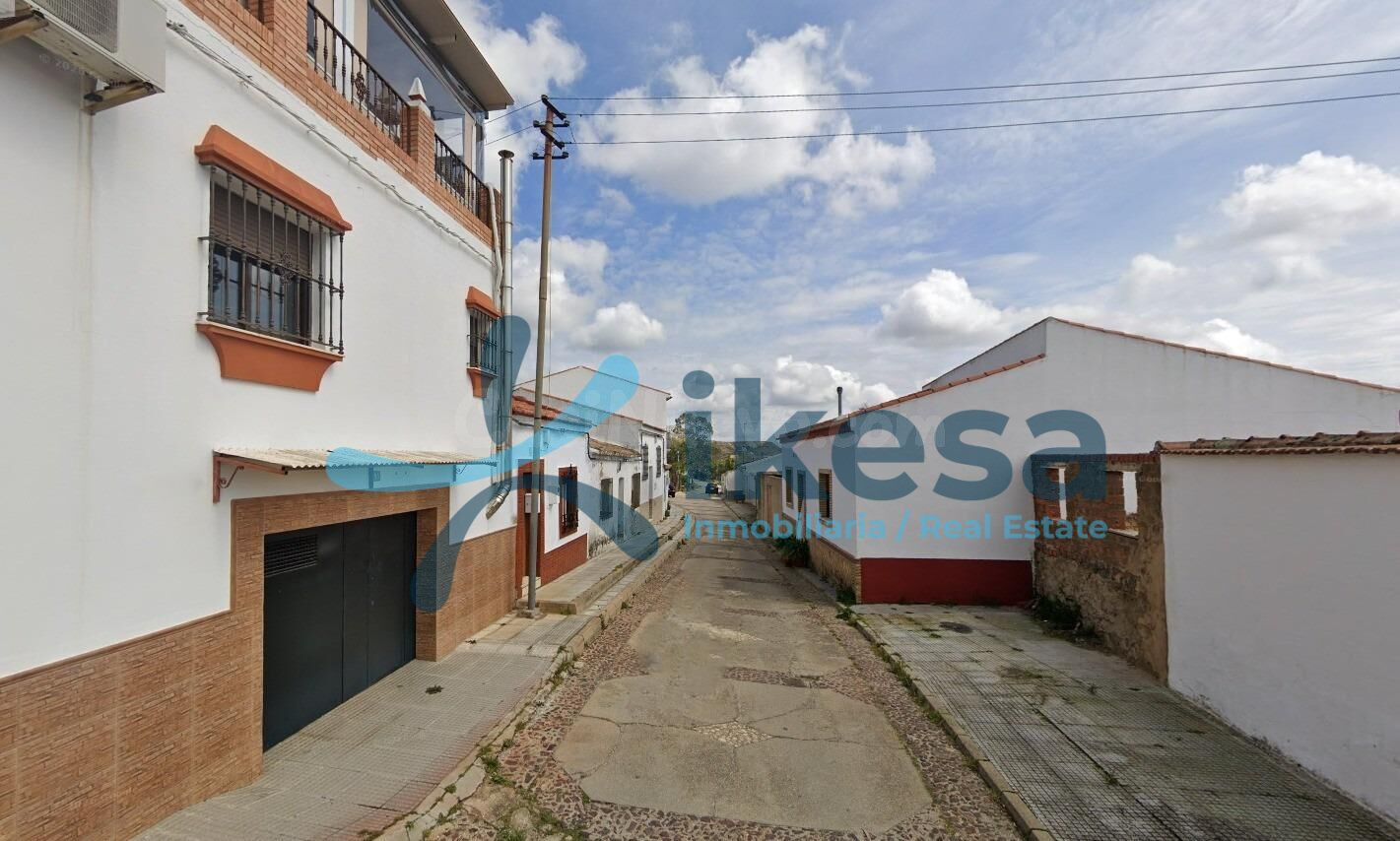 Venta de Adosado en Alosno, Huelva. Activo Inmobiliario Sin Posesión. No se puede Visitar.