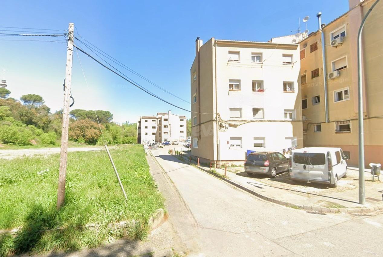 Piso en venta en Girona. Sin posesión (No visitable)