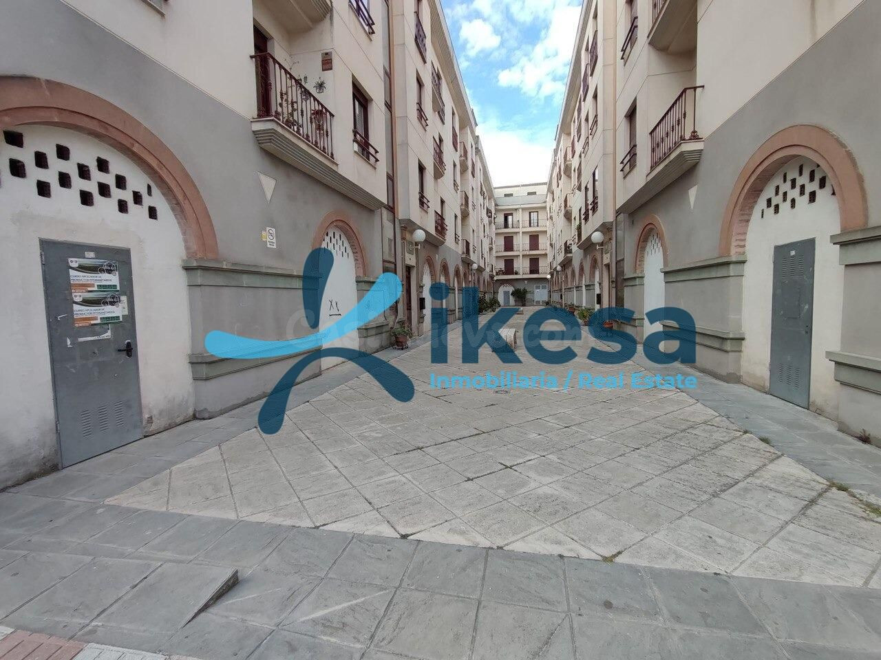 Venta de Local Comercial en Torredonjimeno, Jáne.