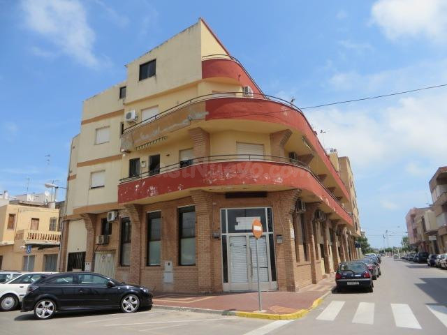 Venta de Local Comercial Sin Posesión en la localidad Moncofa