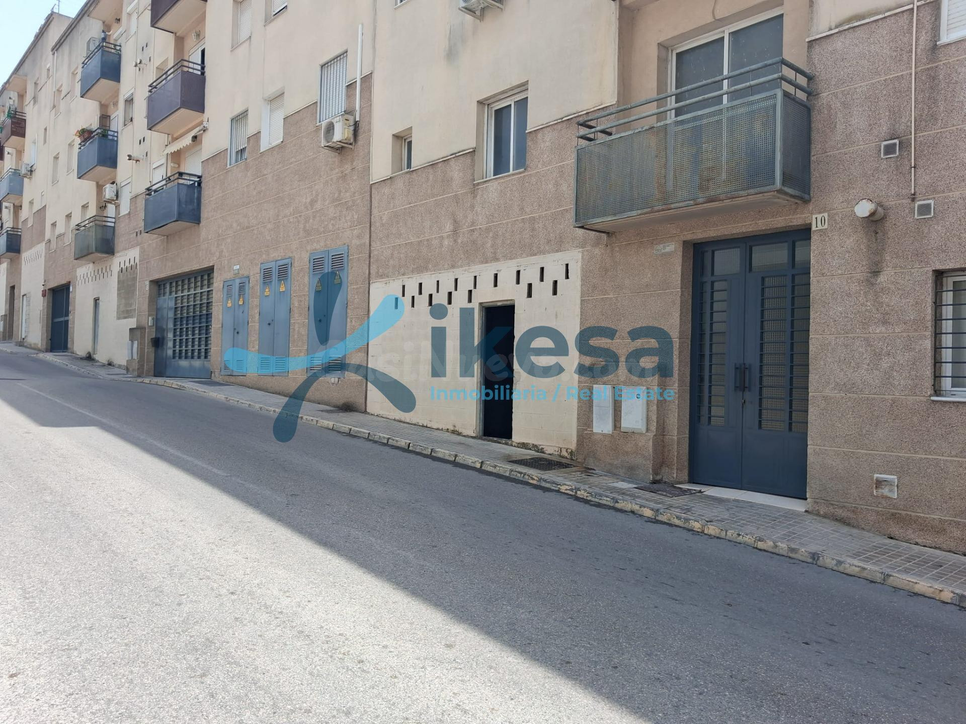 Venta de Local en Lebrija - Sevilla