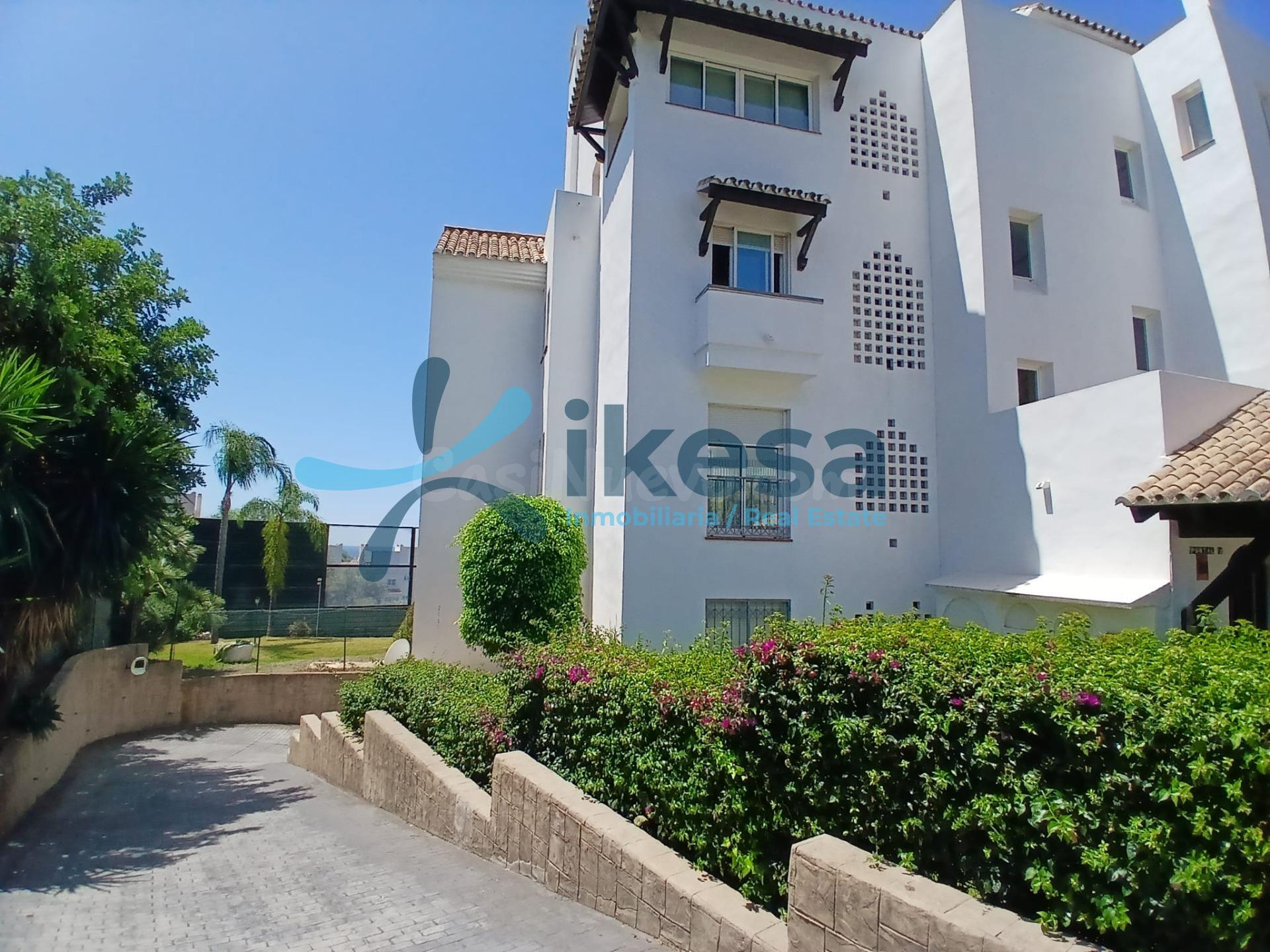 Venta de Garaje en Marbella, Málaga.