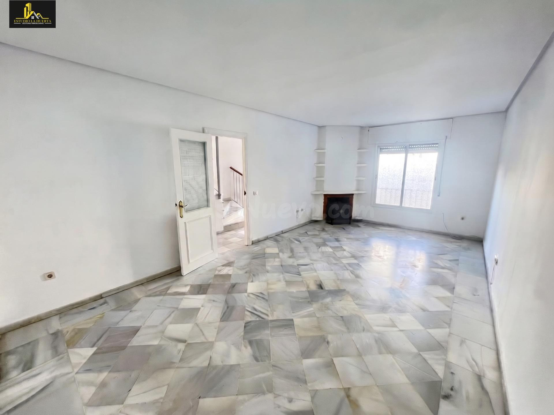 FANTÁSTICA CASA EN PARQUE ATLÁNTICO 124m2 Y 4 DORMITORIOS - foto 2