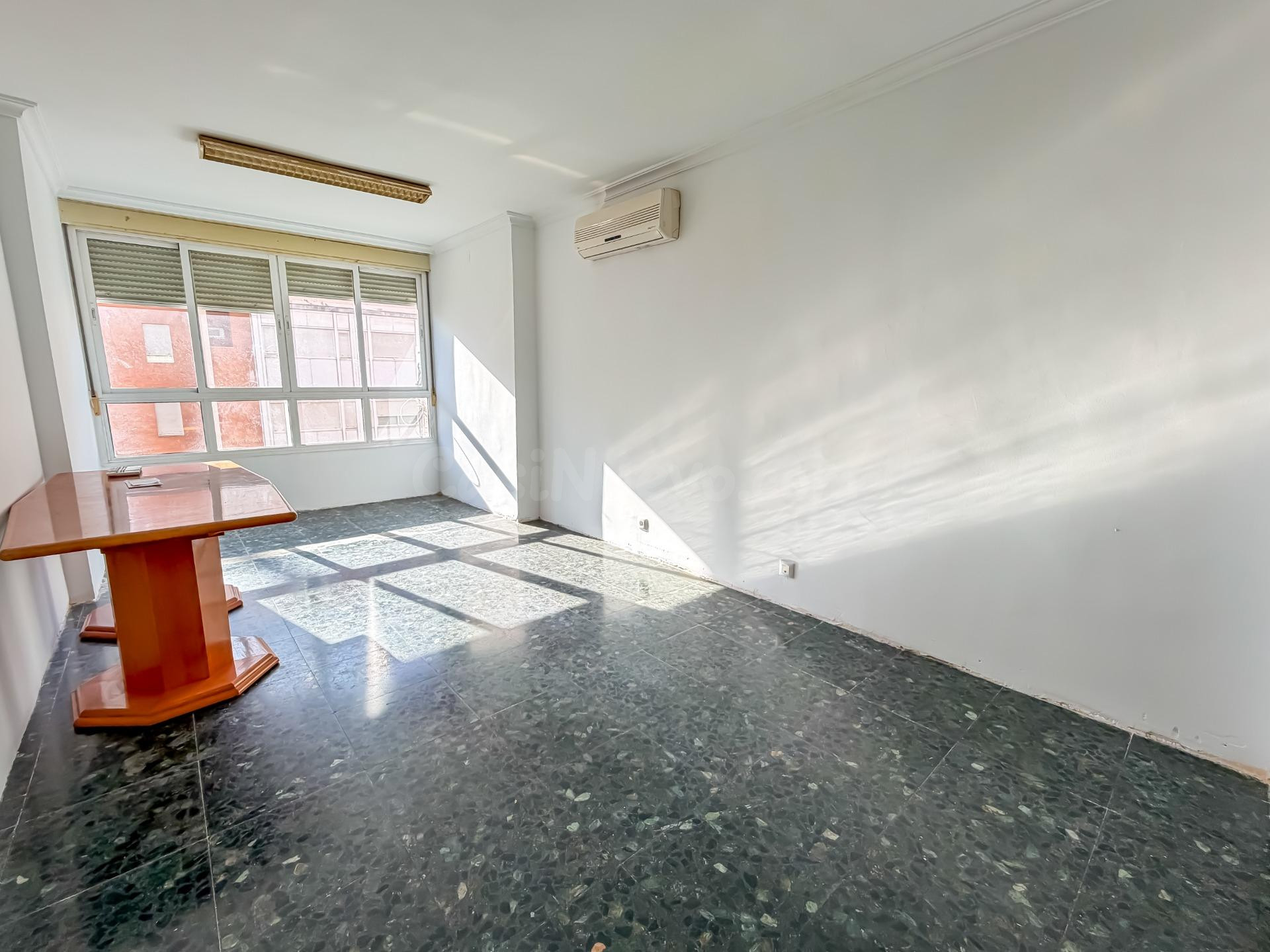 Piso 4 habitaciones 134m² en venta - Buhaira - Huerta del Re - foto 2