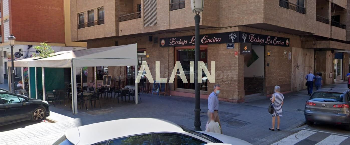 Local de restauración con terraza junto Av. Aragón | 140 m2