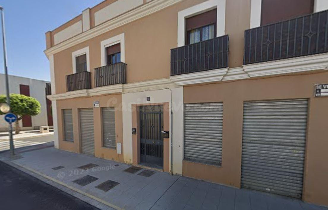 SE VENDE PISO OKUPADO en Calle MARIA AUXILIADORA Nº 1 Rincon - foto 3