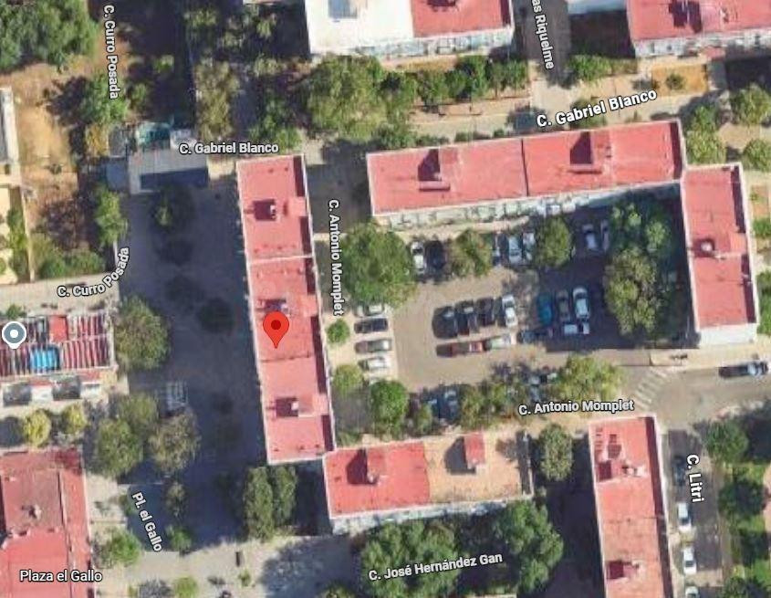 SE VENDE PISO OKUPADO en barrio ANTONIO MOMPLET Nº 4 Sevilla - foto 4