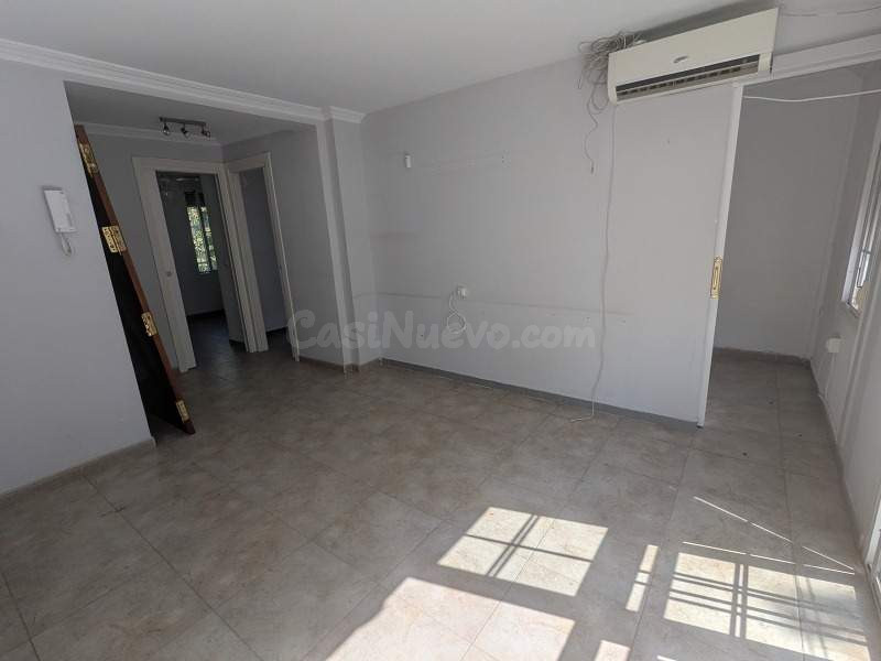 Piso en venta en Plaza Francisco Muñoz Kirri