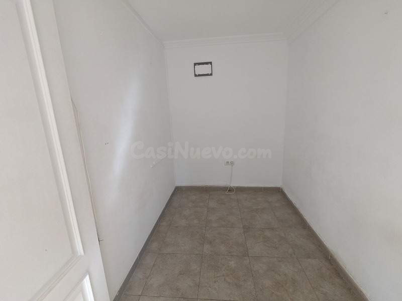 Piso en venta en Plaza Francisco Muñoz Kirri - foto 4
