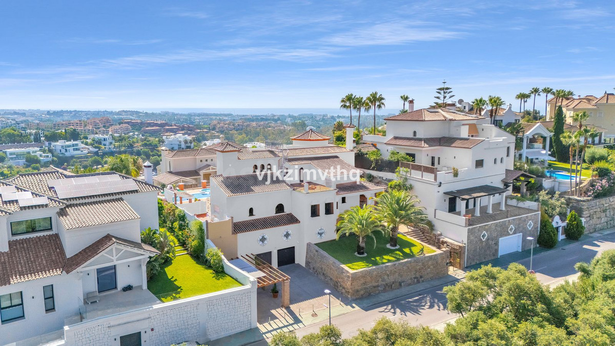 Chalet 5 habitaciones 761m² en venta - Costa del Sol