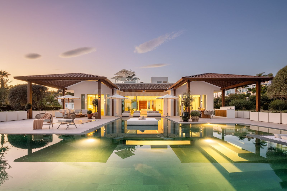 Chalet 6 habitaciones 854m² en venta - Marbella