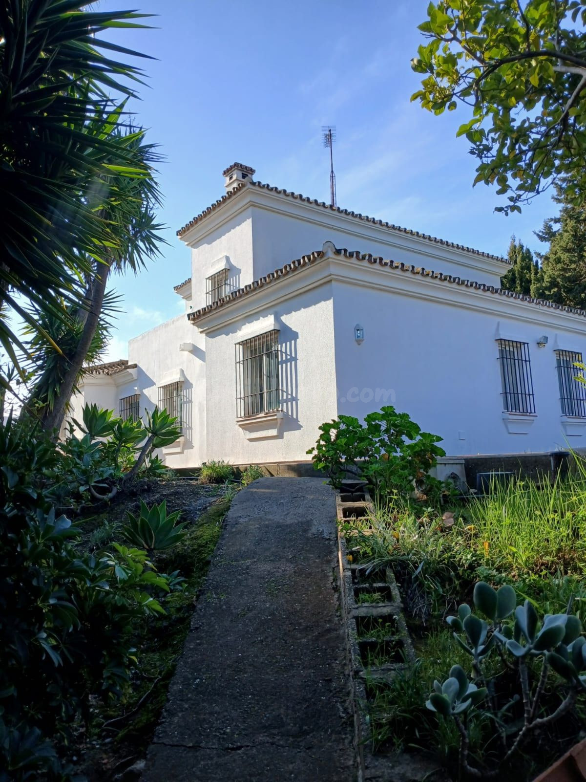 Chalet 4 habitaciones 318m² en venta - San Enrique-Guadiaro-Pueblo Nuevo