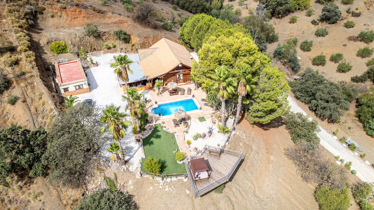 Finca rústica 6 habitaciones 450m² en venta - Costa del Sol